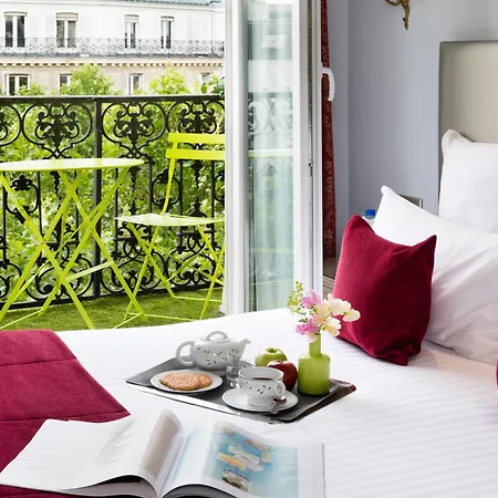 Hotel Plaza Elysées-3